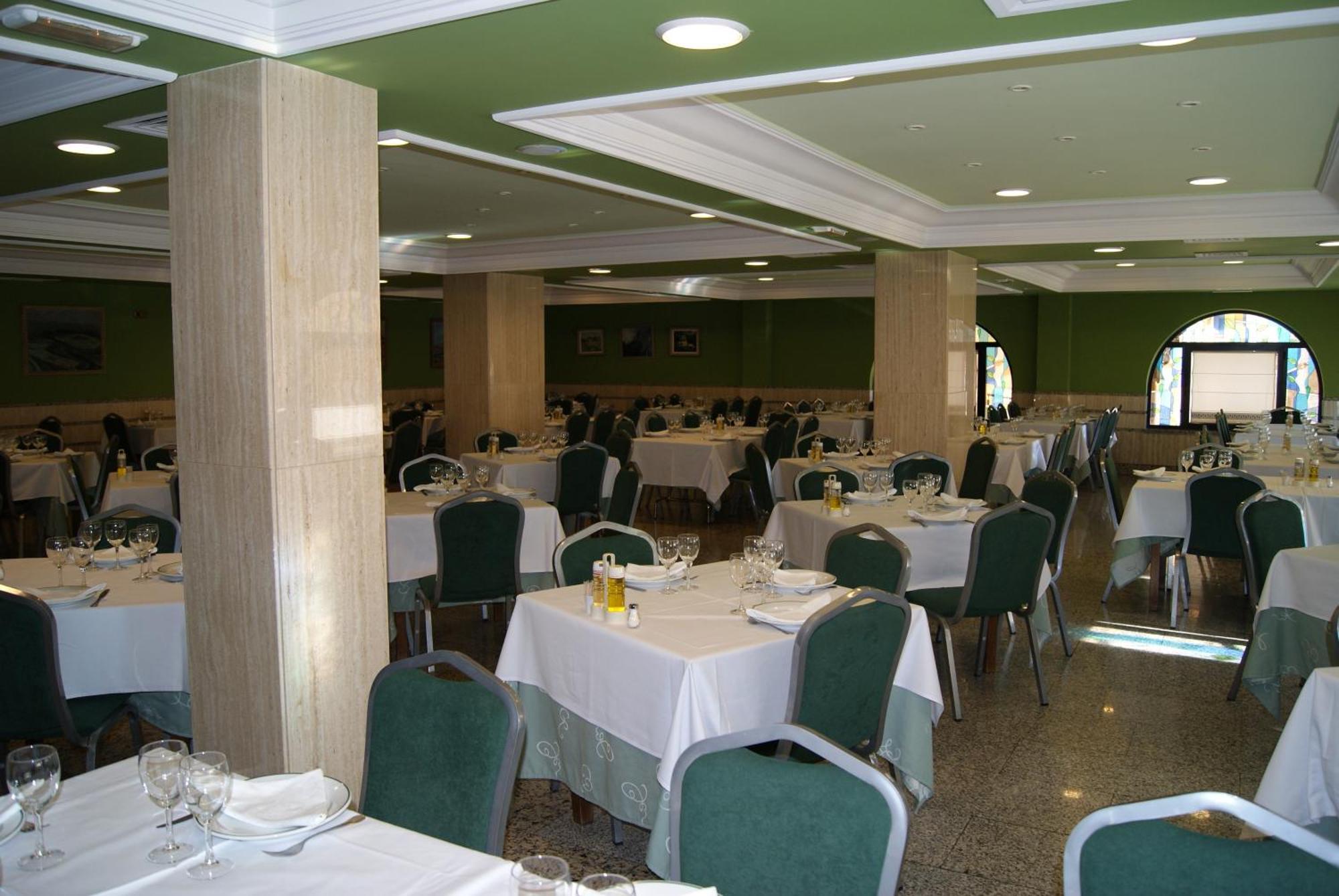 Hotel Alameda Alba De Tormes Ngoại thất bức ảnh