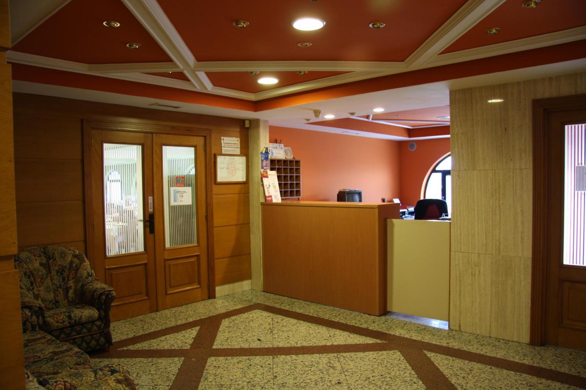 Hotel Alameda Alba De Tormes Ngoại thất bức ảnh