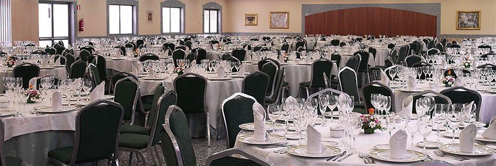 Hotel Alameda Alba De Tormes Ngoại thất bức ảnh