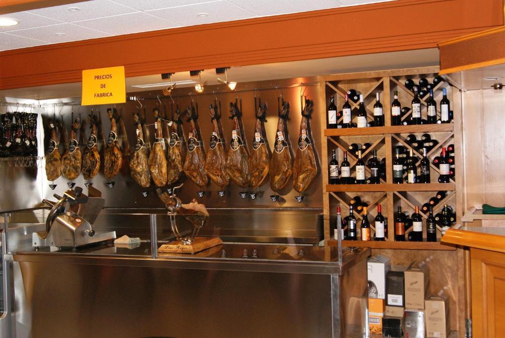 Hotel Alameda Alba De Tormes Ngoại thất bức ảnh