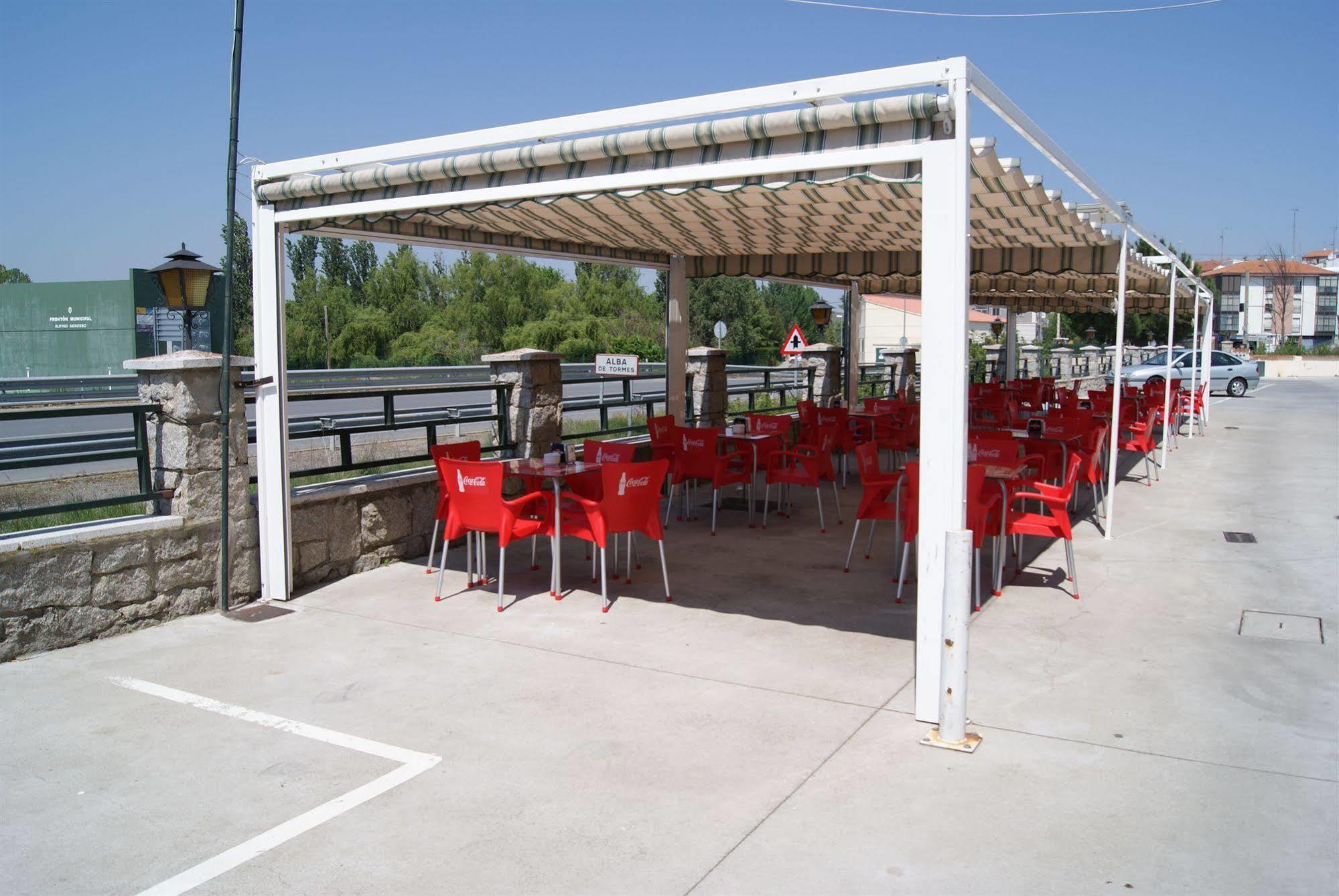 Hotel Alameda Alba De Tormes Ngoại thất bức ảnh